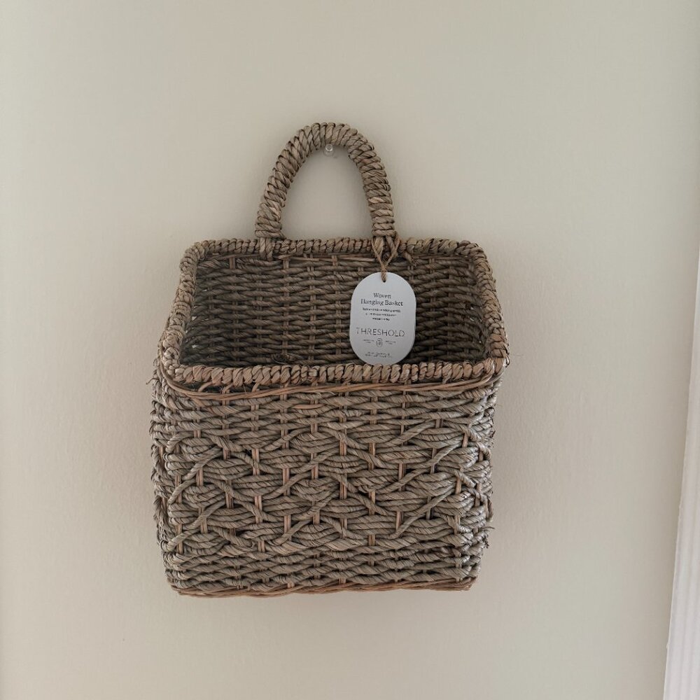 Threshold - Upright Folio Grass Handwoven - Threshold™ - NWT!